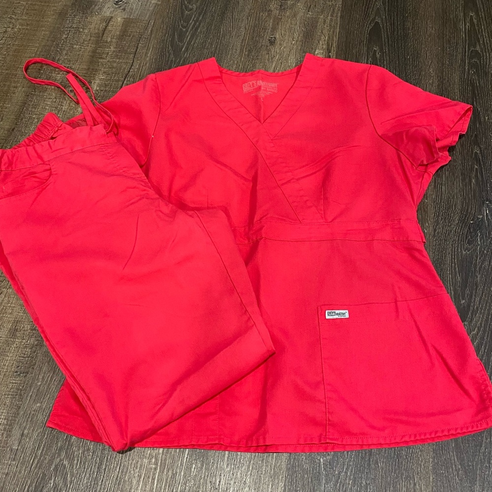 Grey's Anatomy scrub set. Pinkish red color